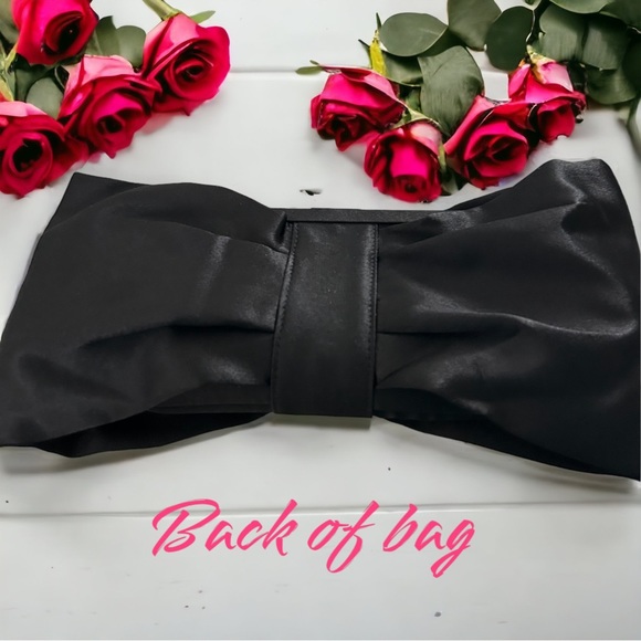 Black satin bow style evening bag with rhinestones - Picture 3 of 6